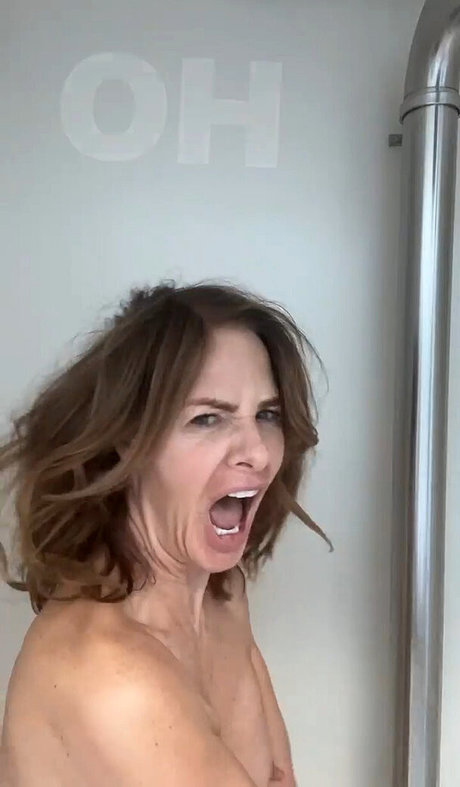 Trinny Woodall nude leaked OnlyFans pic