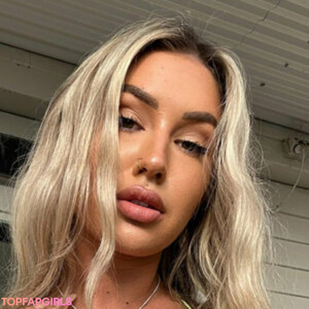 Holly Brougham Nude Leaked OnlyFans Photo #15