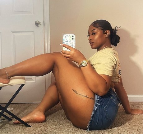 Muva Dior nude leaked OnlyFans pic