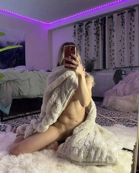 Petitenfit nude leaked OnlyFans pic