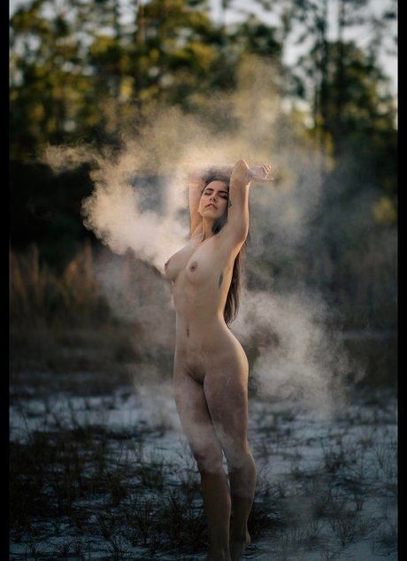 Luna Bloom nude leaked OnlyFans photo #18