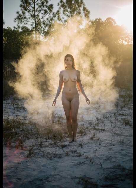 Luna Bloom nude leaked OnlyFans photo #19
