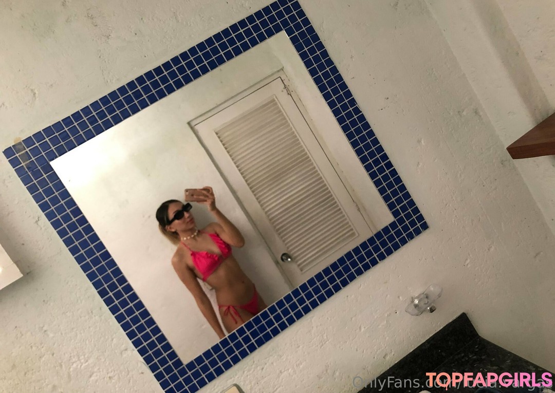 Lucia.vargas Nude Leaked OnlyFans Photo #43