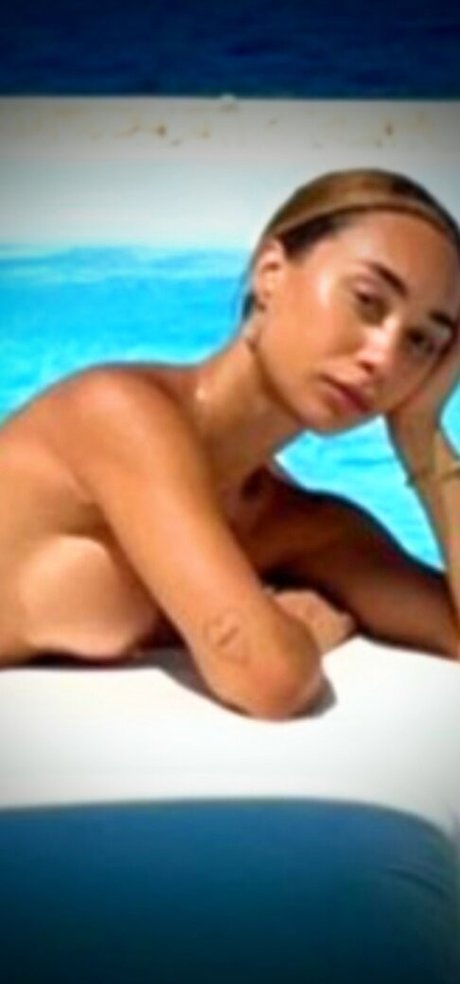 Eva Gutowski nude leaked OnlyFans pic