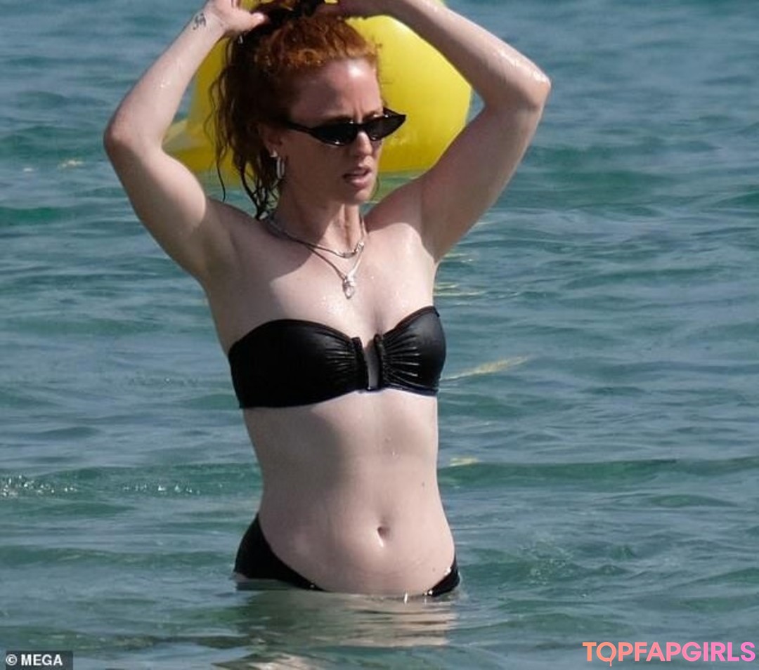 Jess Glynne Nude Leaked OnlyFans Photo #16