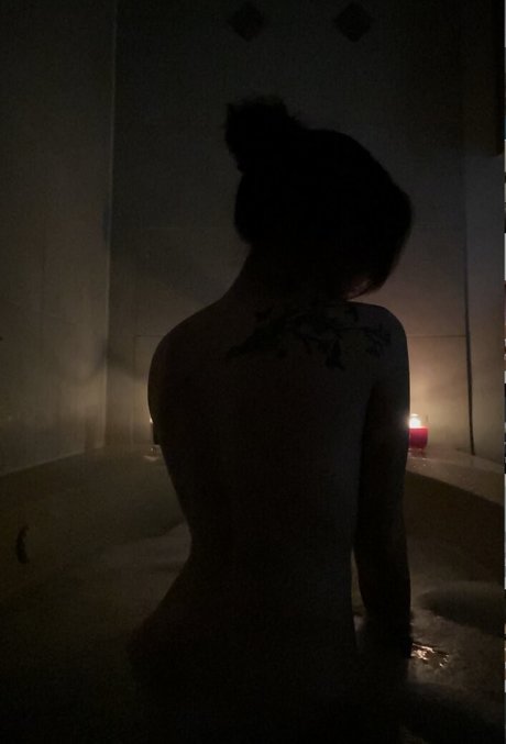Kristenraettv nude leaked OnlyFans pic
