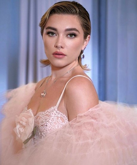 Florence Pugh nude leaked OnlyFans photo #280