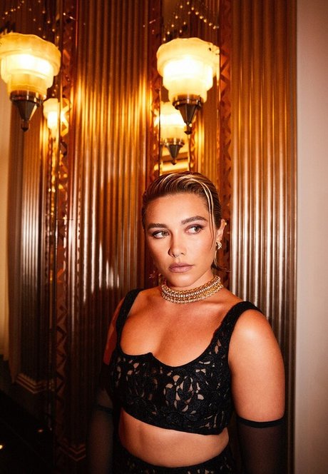 Florence Pugh nude leaked OnlyFans photo #318