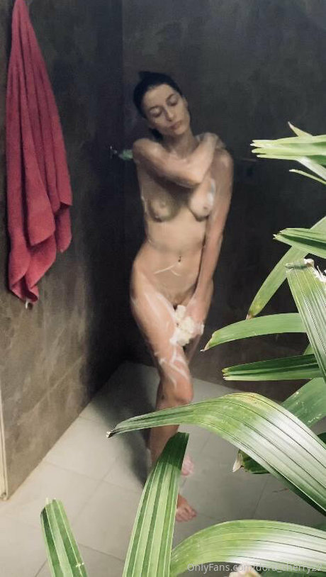 Dorasexplorer nude leaked OnlyFans pic
