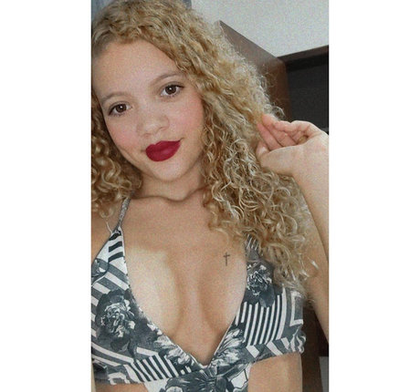 Yasmin Alves nude leaked OnlyFans photo #6