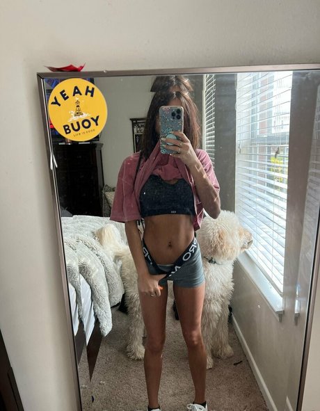 Kinsleywyatt1 nude leaked OnlyFans pic