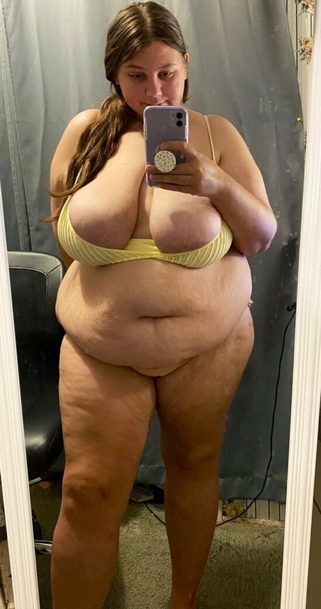 Bustygbaby nude leaked OnlyFans pic