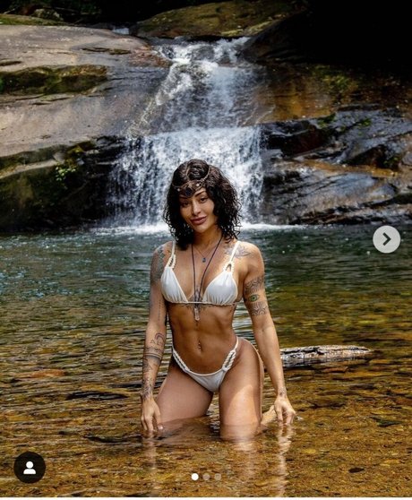 Aline Riscado nude leaked OnlyFans photo #31