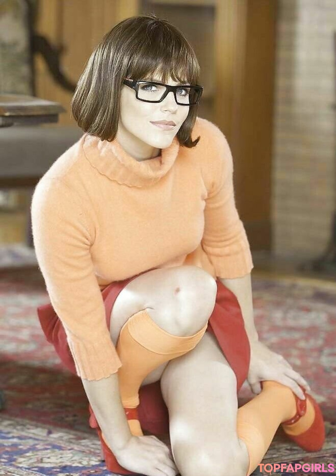 Bobbi Starr Velma