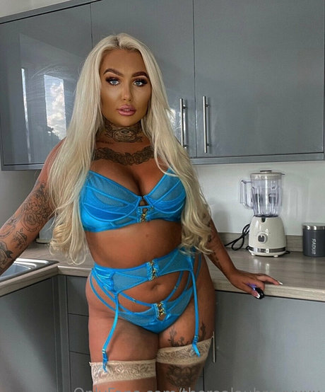 Inkedblondieeee nude leaked OnlyFans pic