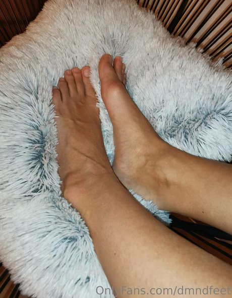 Dmndfeet nude leaked OnlyFans photo #15