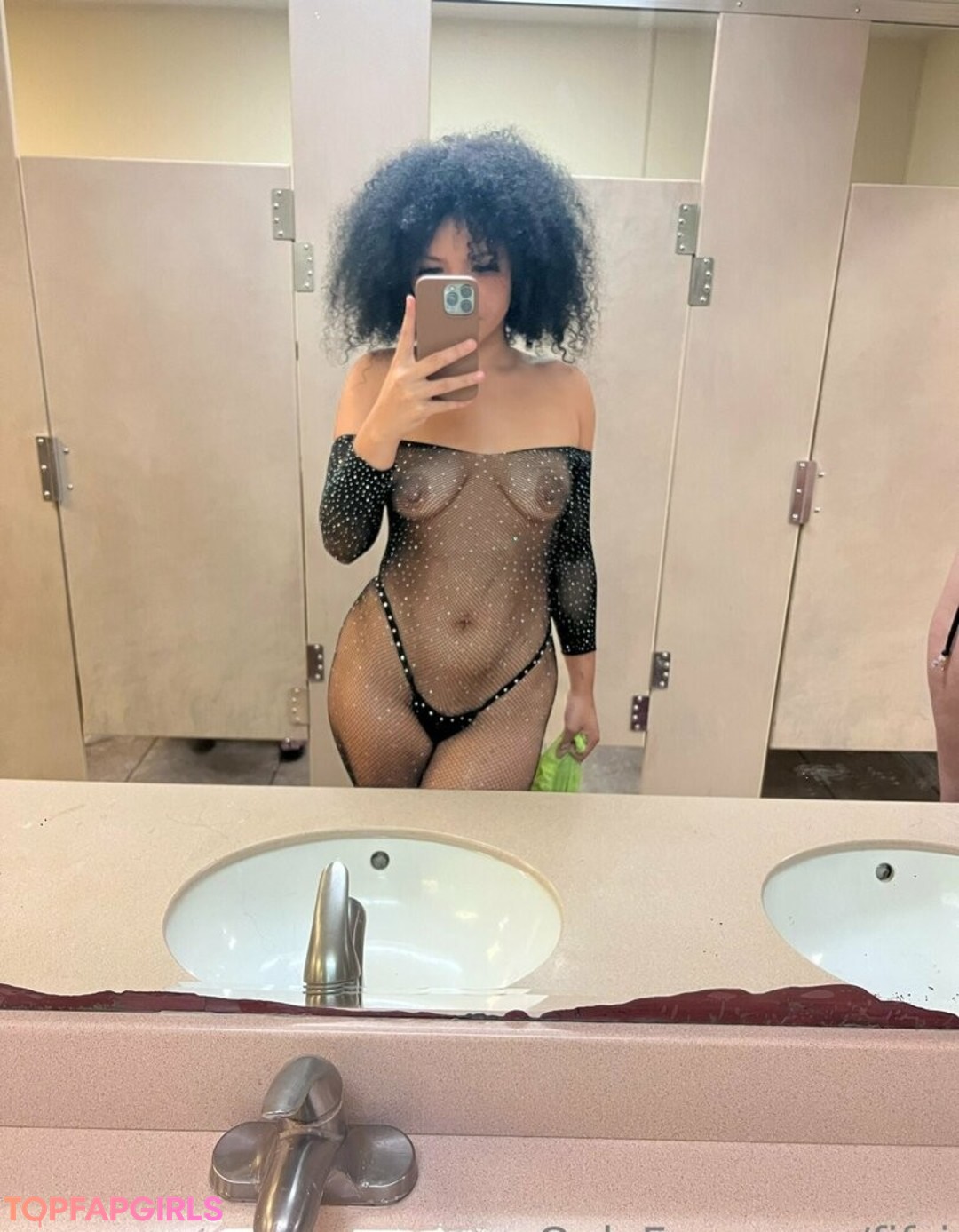 Fif_i Nude Leaked OnlyFans Photo #63