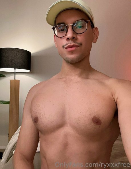 Ryxxxfree nude leaked OnlyFans pic