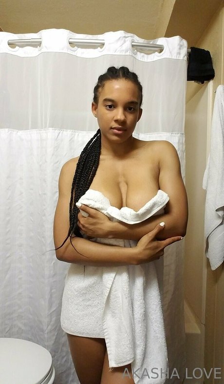 Akashalove nude leaked OnlyFans pic