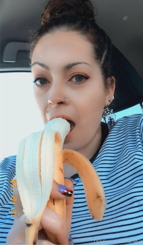 Ariarogue nude leaked OnlyFans photo #6