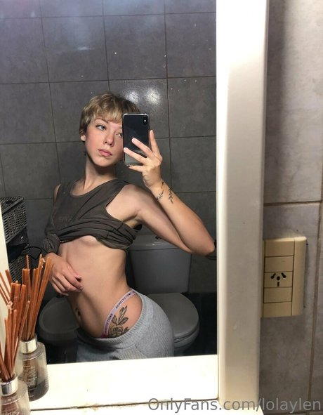 Lolaylen nude leaked OnlyFans pic