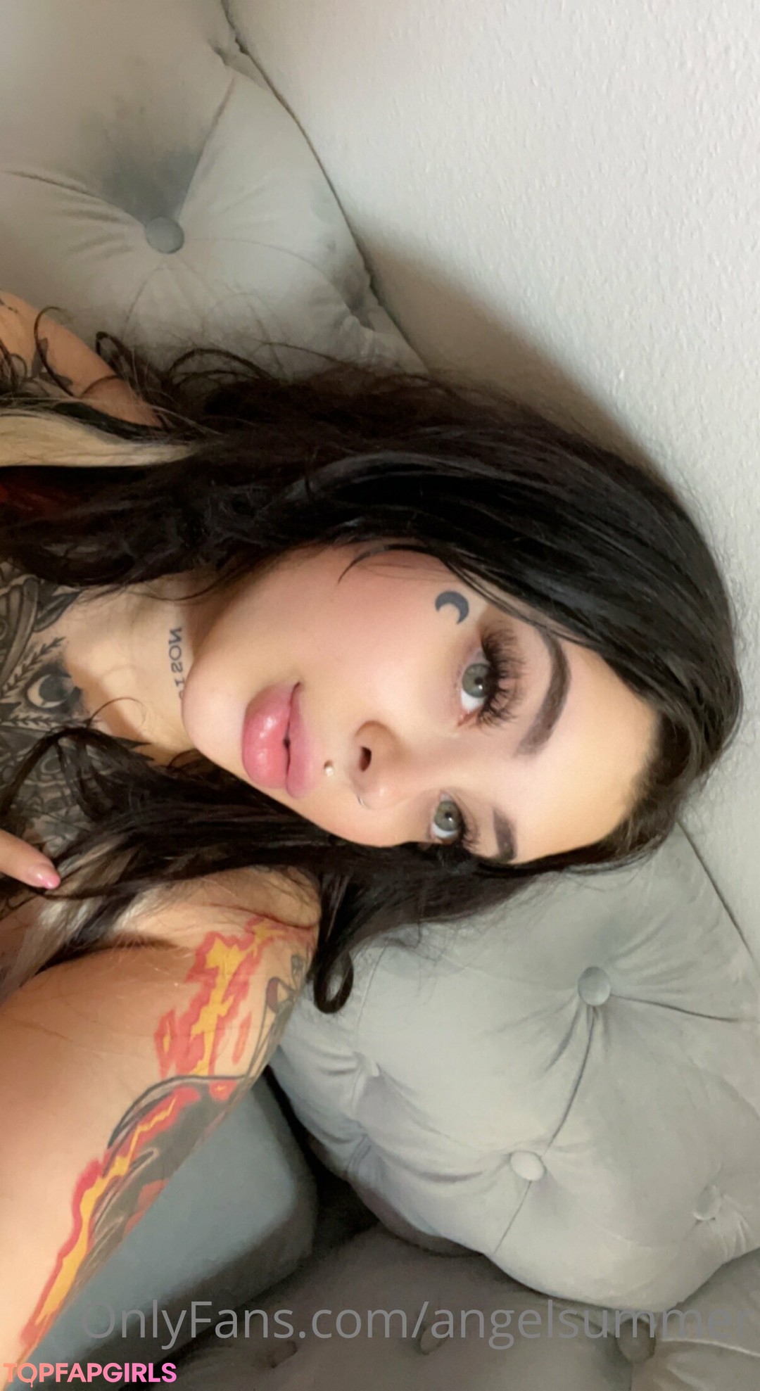 Goth Angel Summer Nude Leaked OnlyFans Photo #1