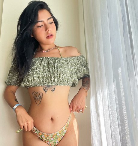 Ximenarojas_p nude leaked OnlyFans pic