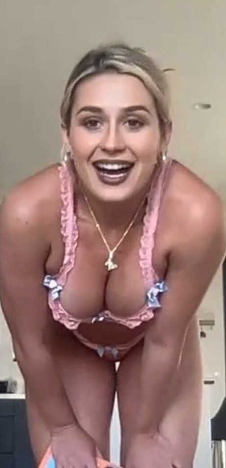 Lauren Corazza nude leaked OnlyFans pic