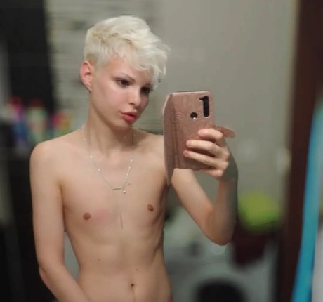 Blonditwink nude leaked OnlyFans pic