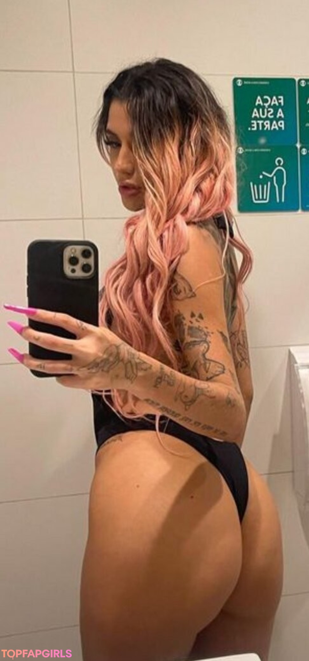 Azzy MC Nude Leaked OnlyFans Photo #14