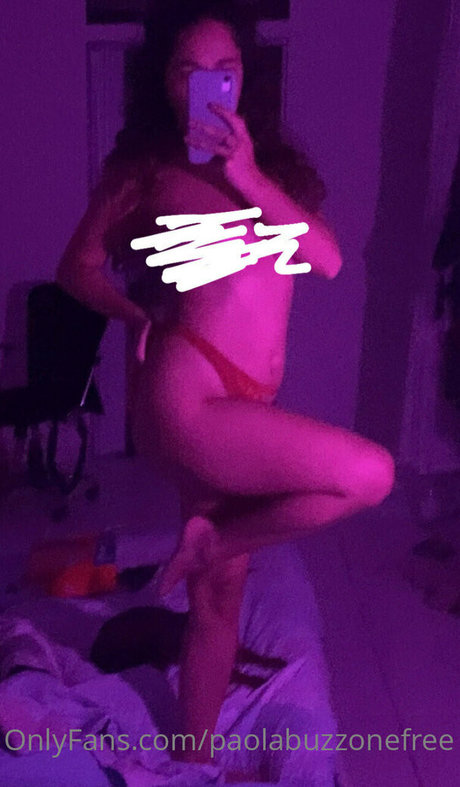 Paolabuzzonefree nude leaked OnlyFans pic