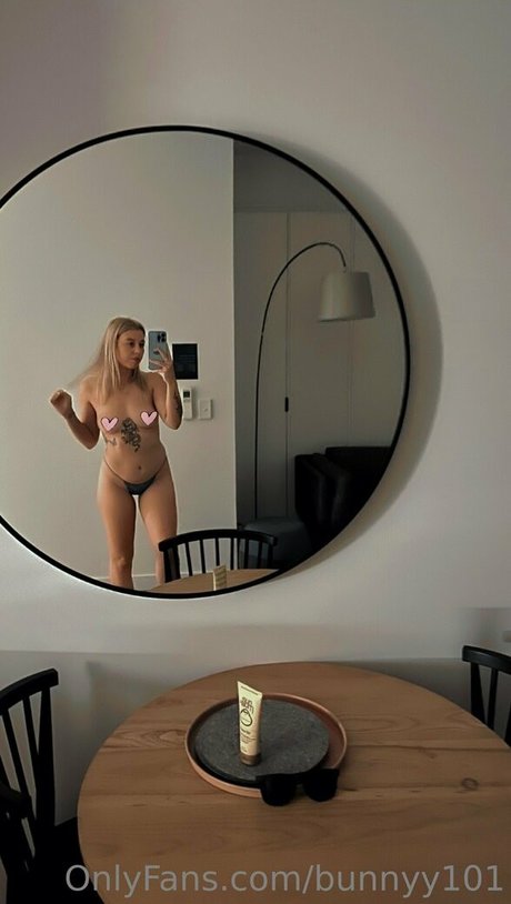 Bunnyy101 nude leaked OnlyFans photo #5