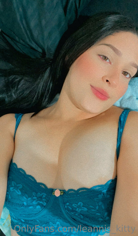 Leannis_kitty nude leaked OnlyFans photo #17