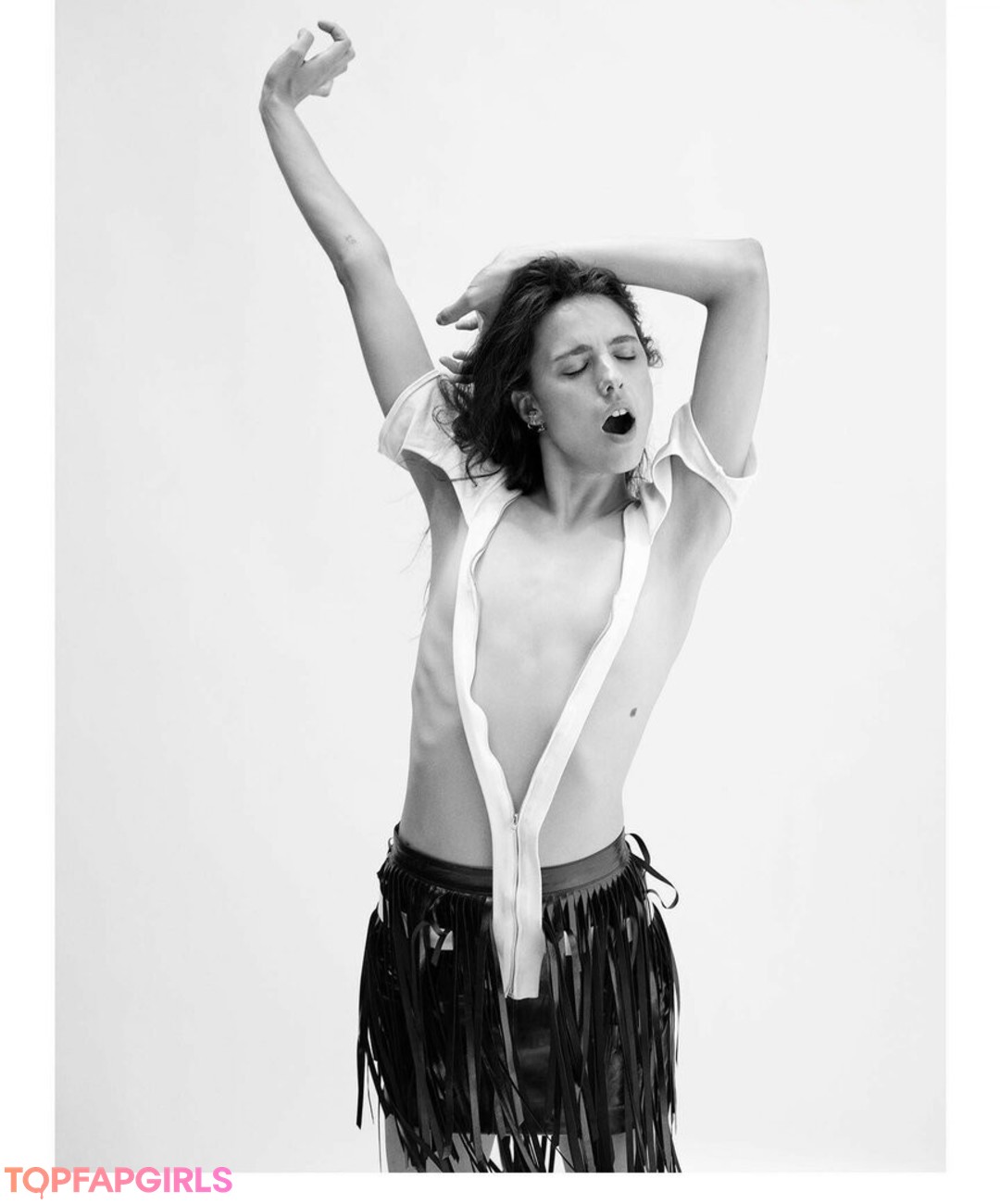 Margaret Qualley Nude Leaked OnlyFans Photo #238