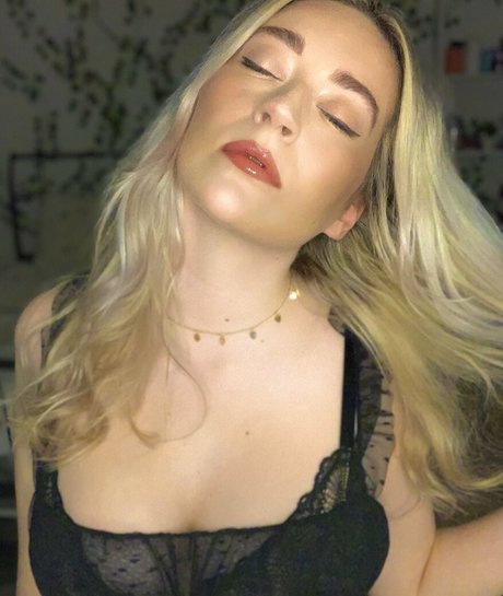 Blissfulwhisperasmr nude leaked OnlyFans photo #16