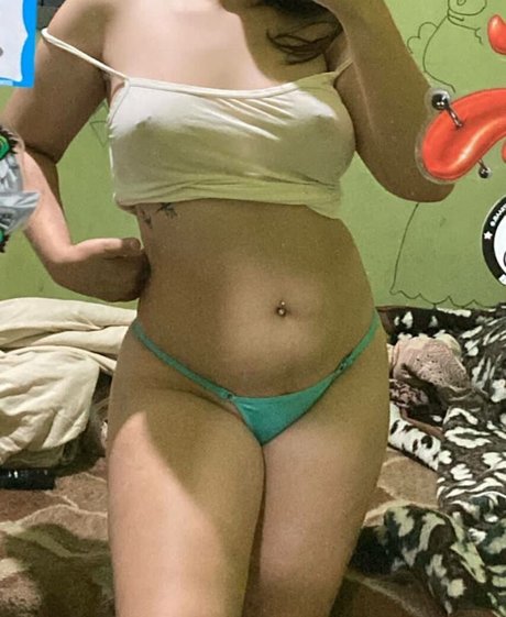 Regina Schneider nude leaked OnlyFans pic