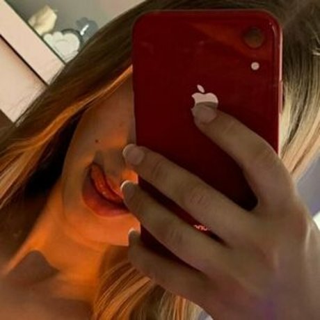 Emilyxross nude leaked OnlyFans photo #29