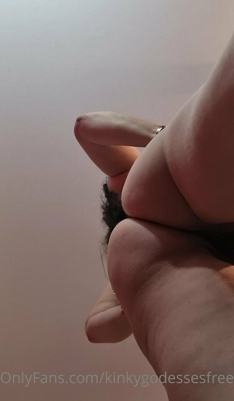 Kinkygodessesfree nude leaked OnlyFans photo #18