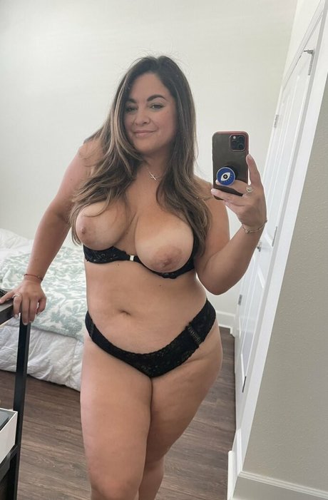 Bella Paz nude leaked OnlyFans pic