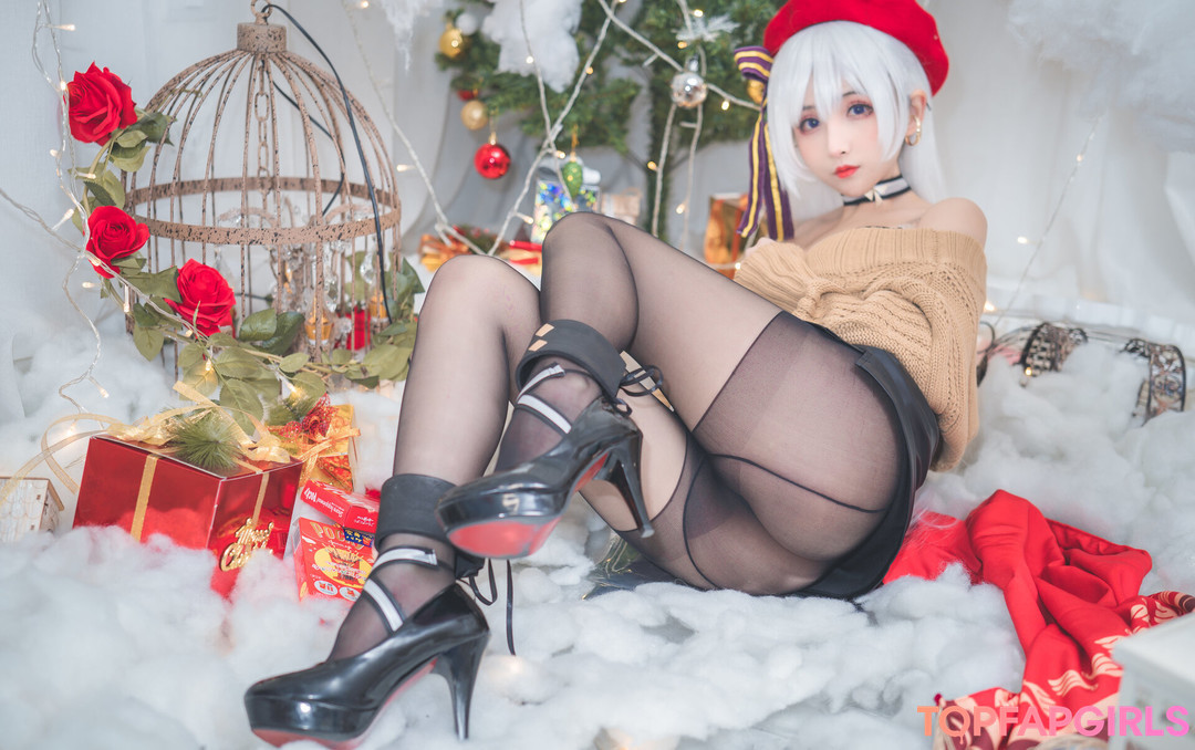 https://img.topfapgirls1.com/1/35/34445/rioko-cosplay/rioko-cosplay-575-1080px.jpg