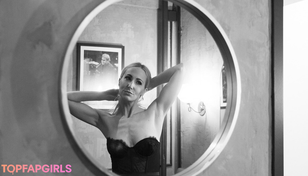 Nikki Glaser Nude Leaked OnlyFans Photo #194