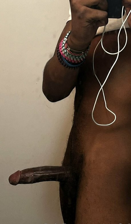 Am6ni nude leaked OnlyFans pic