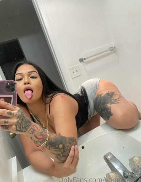 Vonmarye0 nude leaked OnlyFans photo #9