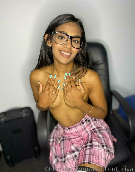 Prettypriyaa nude leaked OnlyFans pic