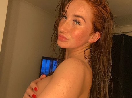 Absondabs nude leaked OnlyFans pic
