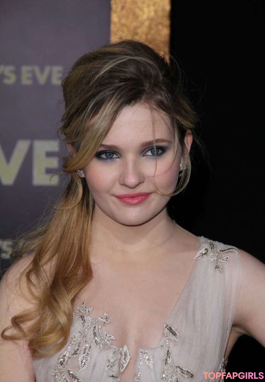 Abigail Breslin Nude Leaked OnlyFans Photo #19