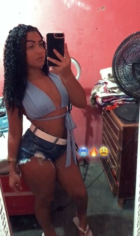 Ofic_bruninha12_ nude leaked OnlyFans pic