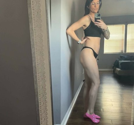 Themrsnextdoor2.0 nude leaked OnlyFans photo #5