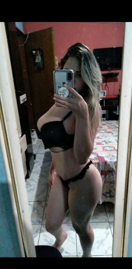 Rafaelabeatris23 nude leaked OnlyFans pic