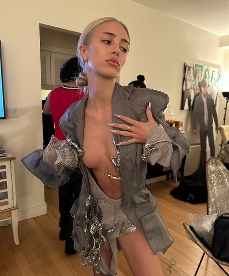 Delilah Belle Hamlin nude leaked OnlyFans pic